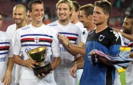 «Барселона» проиграла «Сампдории» в Кубке Гампера 2012